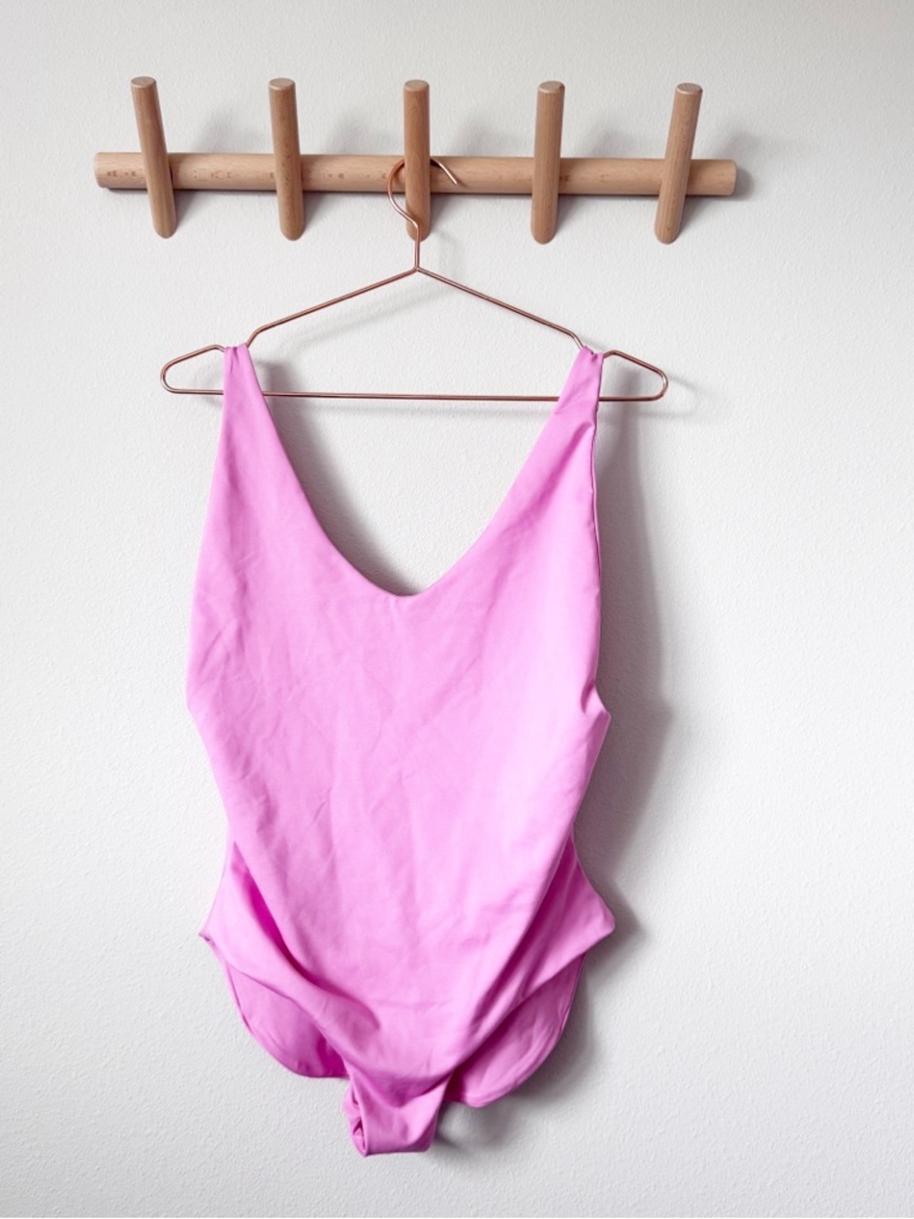 Londre Minimalist Pink Swimsuit